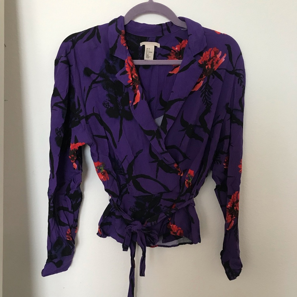 80s vibe purple floral top